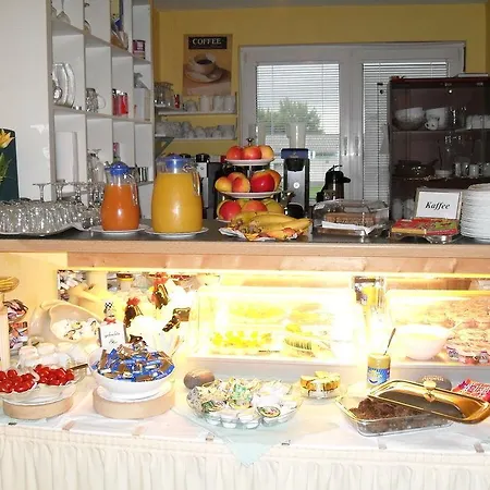 Apartment-hotel מלון דירות 2*
